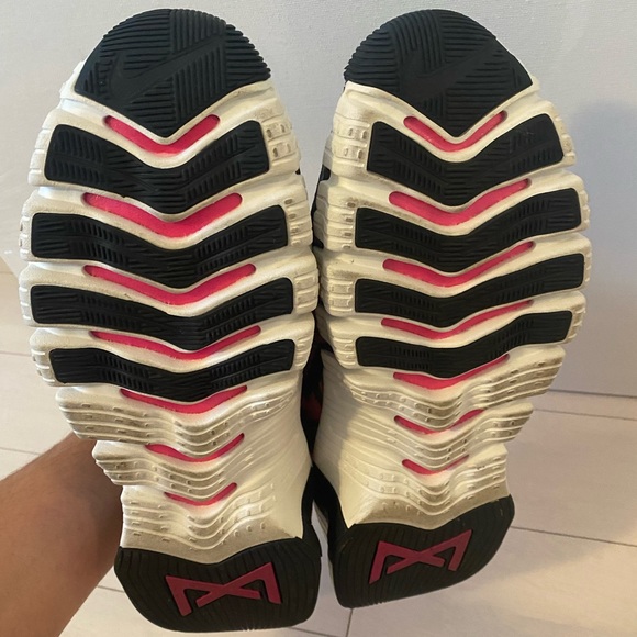 Nike Free Metcon 4 Women's “Tiger” Black Phantom Sunrise Training Shoes - Picture 6 of 8